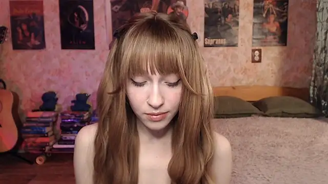 Friendly Ellie online show from 02/12/26, 01:17