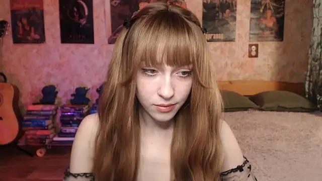 Friendly Ellie online show from 02/15/26, 12:18