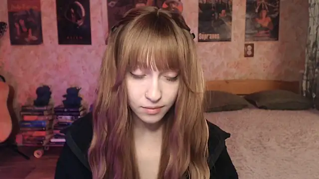 Friendly Ellie online show from 04/15/26, 11:16