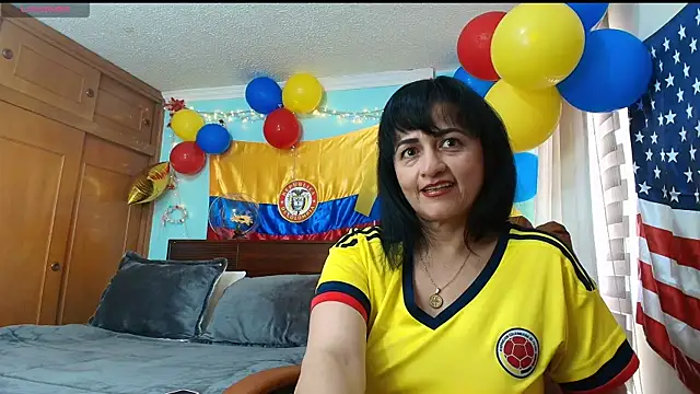 ISABEEL SOFIA01 online show from 07/07/26, 06:34