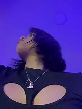 KLOE MARTINS online show from 02/06/26, 10:29