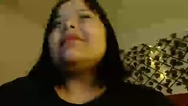 Snapshot of sexychubby___ chatting on 03/22/25, 06:33 sexychubby    online show from 03/22/25, 06:33