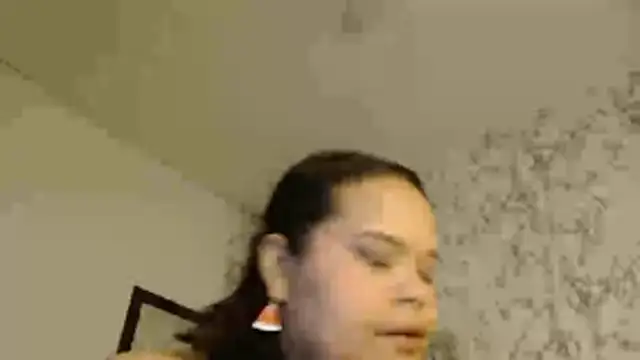 Snapshot of sexychubby___ chatting on 10/29/25, 02:58 sexychubby    online show from 10/29/25, 02:58