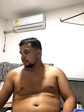 ElsecretodeBruno online show from 11/17/25, 01:00