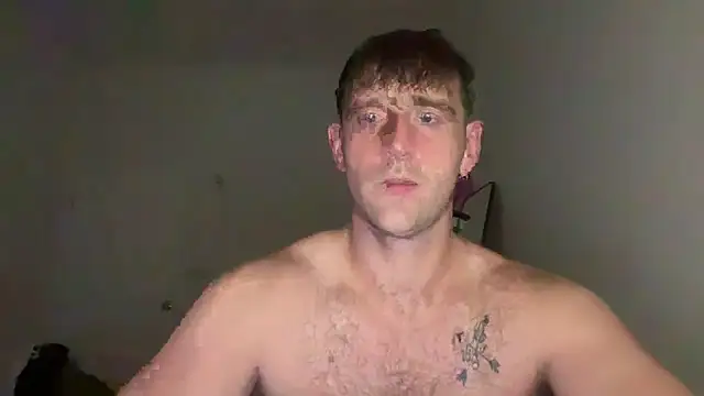 Snapshot of lukegunn chatting on 06/19/26, 10:35 lukegunn online show from 06/19/26, 10:35