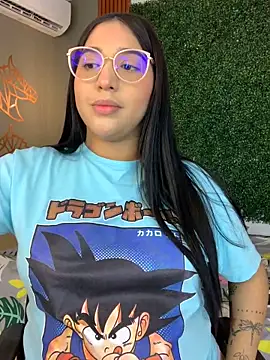 Snapshot of Amandanauty chatting on 12/11/24, 12:12 Amandanauty online show from 12/11/24, 12:12