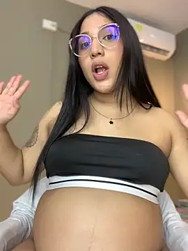 Snapshot of Amandanauty chatting on 12/25/24, 09:45 Amandanauty online show from 12/25/24, 09:45