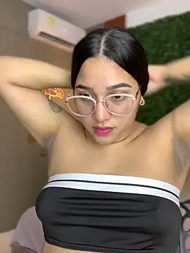 Snapshot of Amandanauty chatting on 01/16/25, 04:38 Amandanauty online show from 01/16/25, 04:38