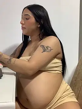 Snapshot of Amandanauty chatting on 02/08/25, 03:30 Amandanauty online show from 02/08/25, 03:30