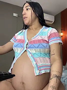 Snapshot of Amandanauty chatting on 03/02/25, 01:26 Amandanauty online show from 03/02/25, 01:26