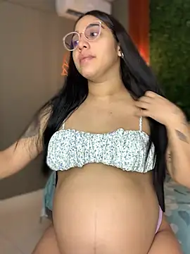 Snapshot of Amandanauty chatting on 03/05/25, 02:57 Amandanauty online show from 03/05/25, 02:57