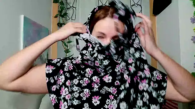 victorialotus online show from 02/27/25, 04:41