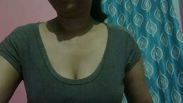 Snapshot of AVNI09- chatting on 06/04/26, 11:27 AVNI09- online show from 06/04/26, 11:27