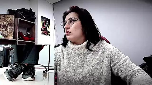 Scarlett Sen online show from 02/26/26, 01:32