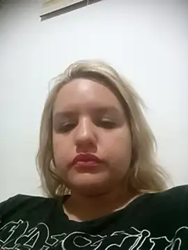 Snapshot of shaynarg chatting on 03/15/25, 05:41 shaynarg online show from 03/15/25, 05:41