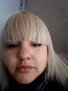 Snapshot of shaynarg chatting on 10/30/25, 01:34 shaynarg online show from 10/30/25, 01:34