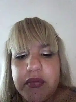 Snapshot of shaynarg chatting on 11/08/25, 04:23 shaynarg online show from 11/08/25, 04:23