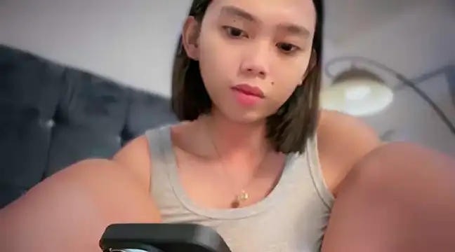 GenesisCastillano online show from 02/10/25, 01:55