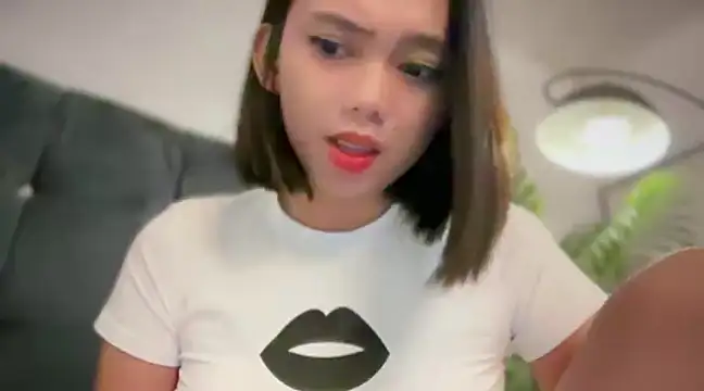 GenesisCastillano online show from 02/23/25, 12:48