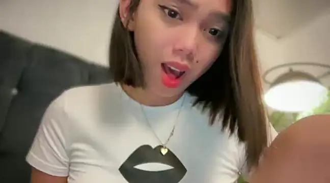 GenesisCastillano online show from 02/23/25, 05:50