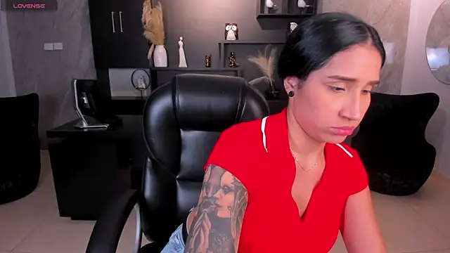NickyLawson online show from 06/18/26, 04:57