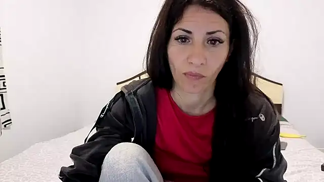 Snapshot of sexyevalove chatting on 07/15/26, 02:28 sexyevalove online show from 07/15/26, 02:28
