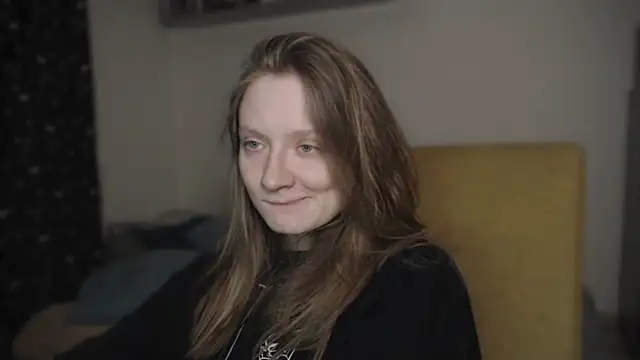 Snapshot of mollytuck chatting on 01/17/25, 01:03 mollytuck online show from 01/17/25, 01:03