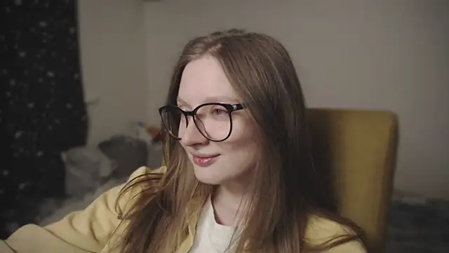 Snapshot of mollytuck chatting on 02/02/25, 02:02 mollytuck online show from 02/02/25, 02:02