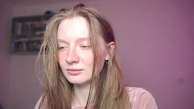 Snapshot of mollytuck chatting on 02/14/25, 03:26 mollytuck online show from 02/14/25, 03:26