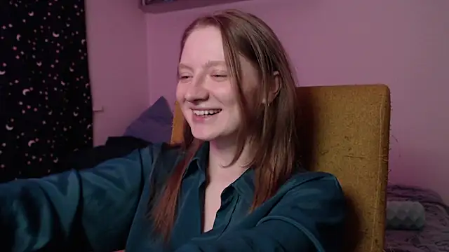 Snapshot of mollytuck chatting on 02/24/25, 02:26 mollytuck online show from 02/24/25, 02:26