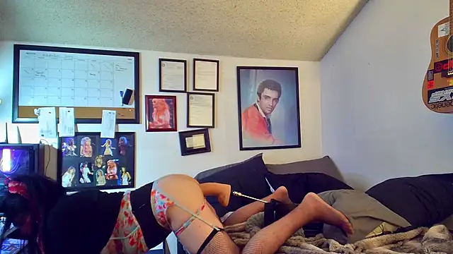 DoMeDoggyDiana online show from 12/30/24, 10:43