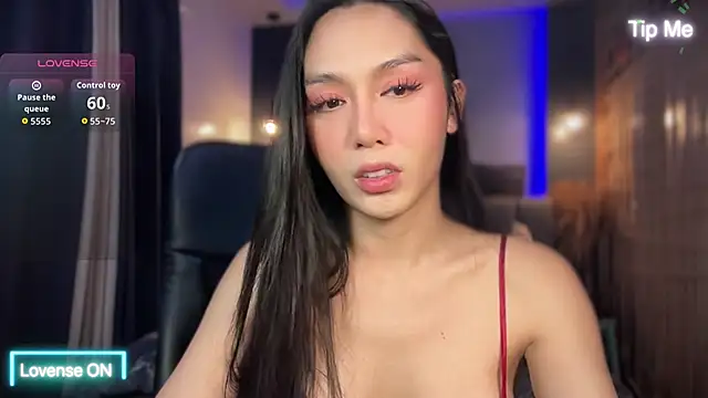 UrdreamTSgirl online show from 11/09/25, 10:35