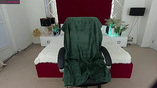 Snapshot of MaRich_Ka chatting on 01/19/25, 10:39 MaRich Ka online show from 01/19/25, 10:39