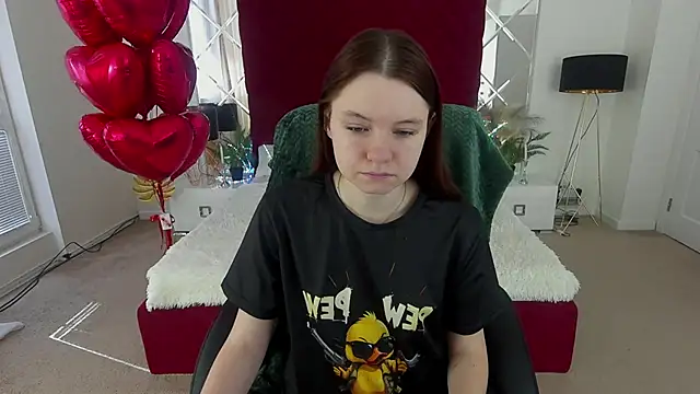 Snapshot of MaRich_Ka chatting on 02/11/25, 10:26 MaRich Ka online show from 02/11/25, 10:26