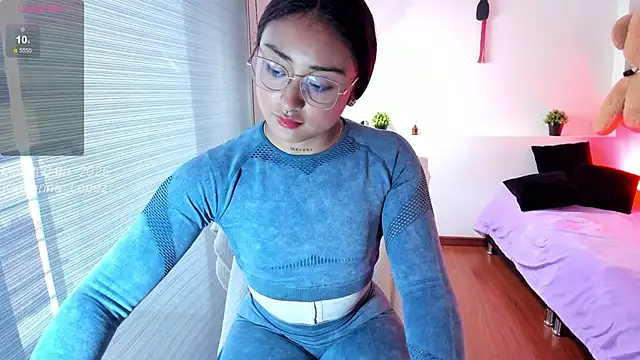 Katharina Lopez online show from 03/04/25, 10:05