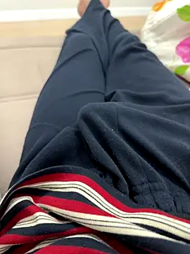 MAHKE12 online show from 10/22/25, 09:14