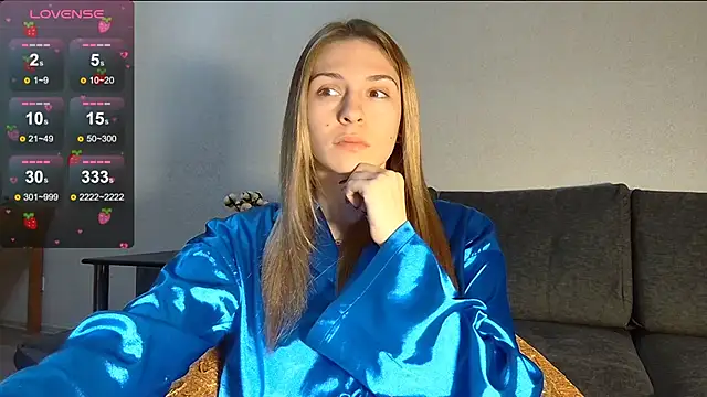 LovelyKatea online show from 12/01/24, 04:40