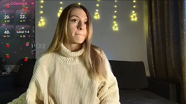 LovelyKatea online show from 01/02/25, 10:26