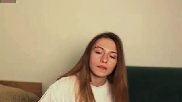 LovelyKatea online show from 04/06/26, 01:45