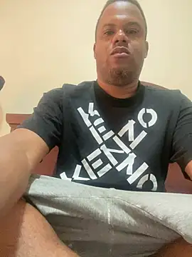 Iced cloudz online show from 01/13/26, 05:07