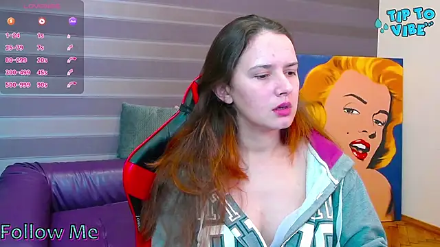 iris nikhols online show from 10/12/25, 08:19