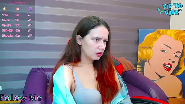 iris nikhols online show from 12/19/25, 02:07