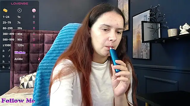 Snapshot of iris_nikhols chatting on 07/07/26, 01:52 iris nikhols online show from 07/07/26, 01:52