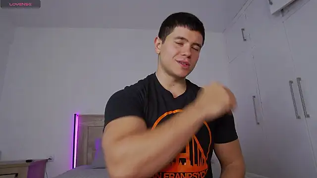 Arilas  online show from 02/12/26, 08:31