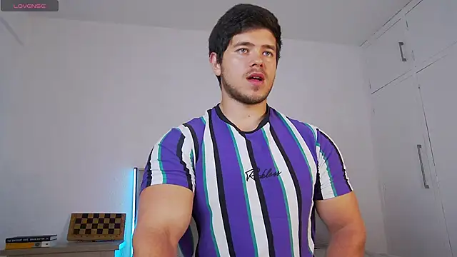 Arilas  online show from 04/07/26, 07:42