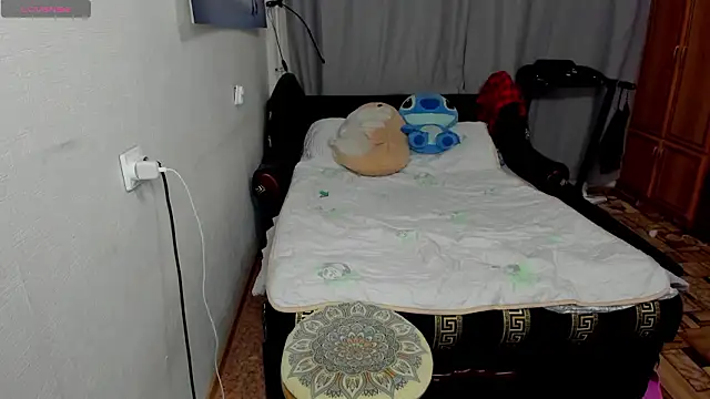 monica  elder online show from 02/14/26, 04:20