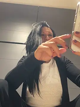 Luna-77 online show from 02/09/26, 02:59