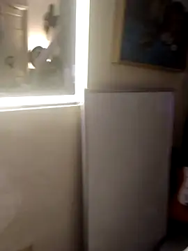 Snapshot of zack111g chatting on 01/12/25, 12:44 zack111g online show from 01/12/25, 12:44