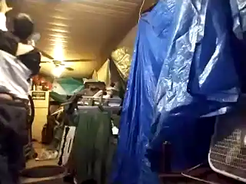 Snapshot of zack111g chatting on 01/15/25, 01:12 zack111g online show from 01/15/25, 01:12