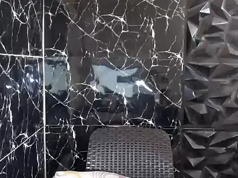 Snapshot of MissKeanna chatting on 12/18/24, 03:04 MissKeanna online show from 12/18/24, 03:04